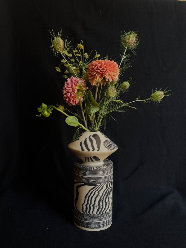 Moiré Floral Vessel Noir/Cream - KORDAL STUDIO