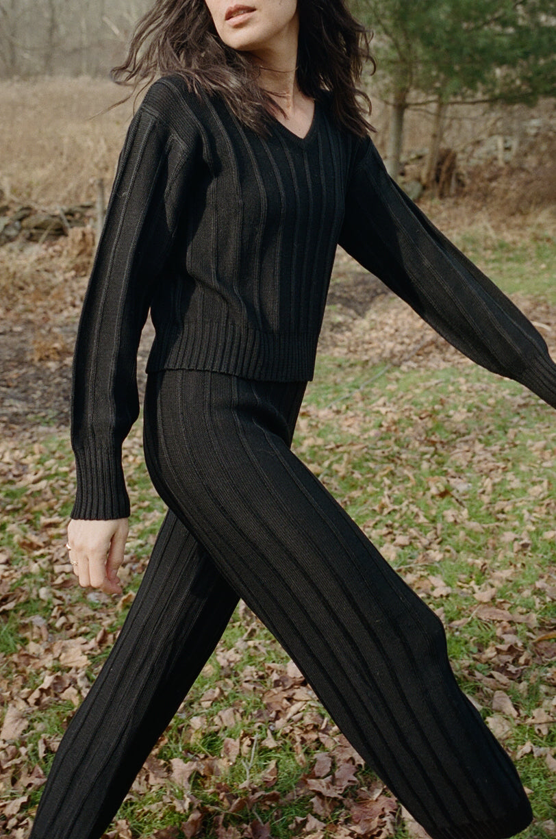 Margot Sweater Black grid image